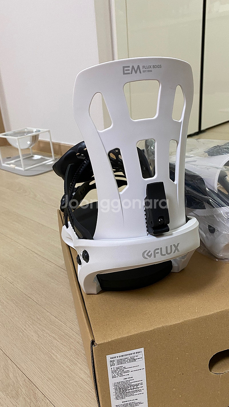 신품 플럭스 바인딩 팝니다. Flux DS, GT--4