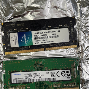 노트북램 DDR4 8기가*2 팝니다