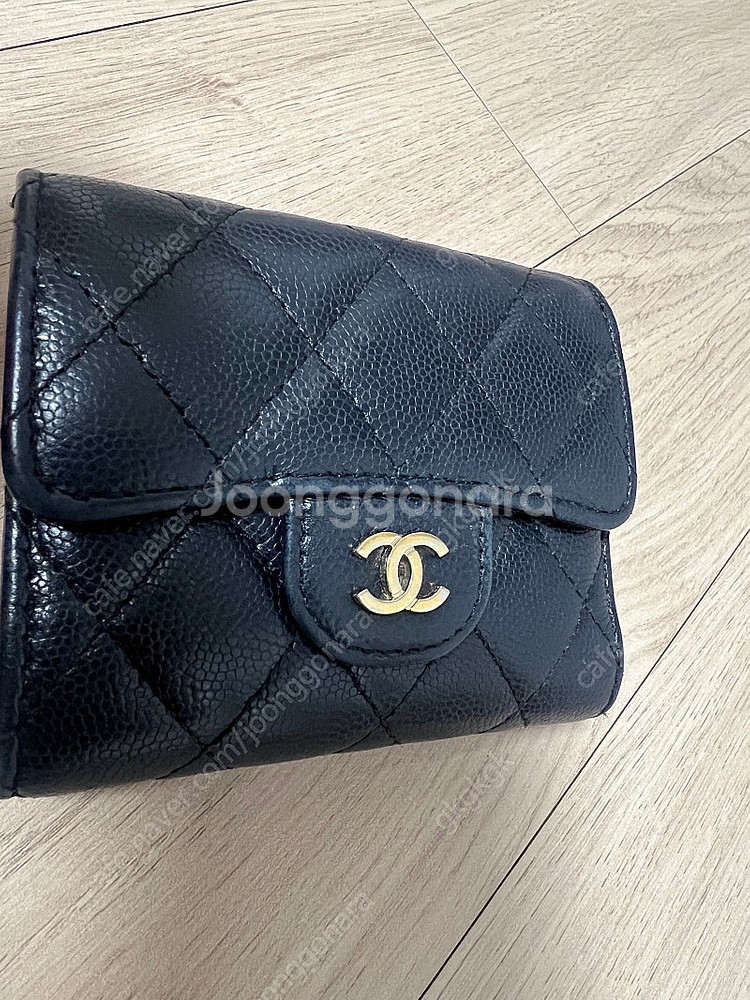 샤넬 캐비어 반지갑--1