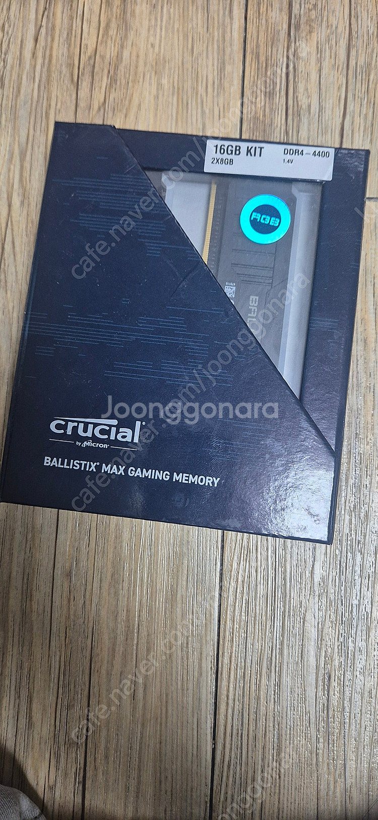 Crucial ddr4 4400mhz 16기가--0