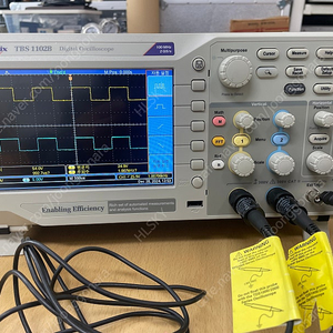 오실로스코프 Tektronix TBS 1102B