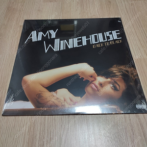 Amy Winehouse (에이미 와인하우스) - Back To Black 일반반/US 발매버젼 (1LP)