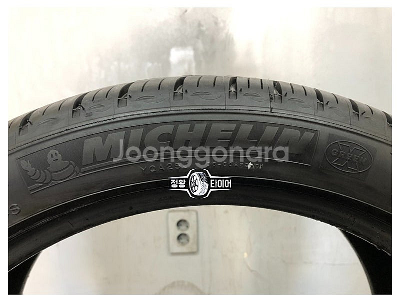 중고타이어 미쉐린 프라이머시 MXM4 245/40R19...--0