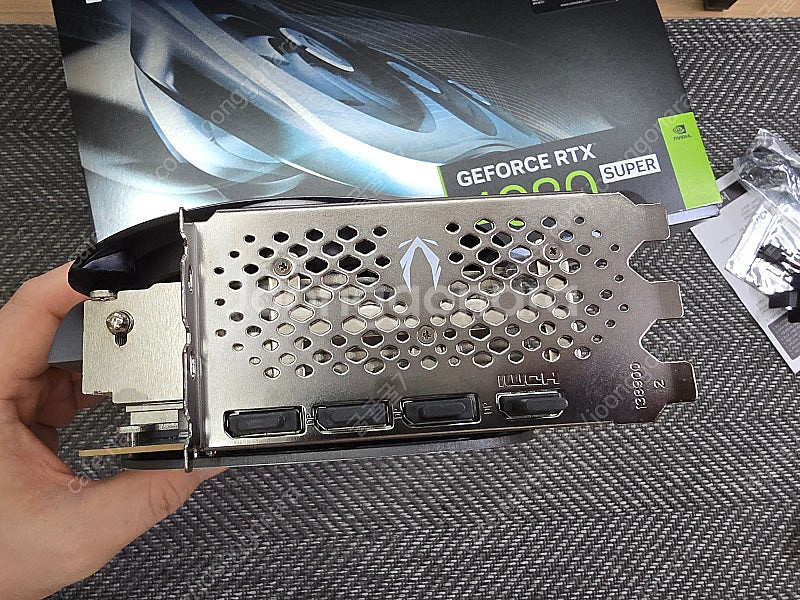( 인천 ) 조텍 rtx4080s amp 판매 합니다--5