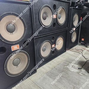 JBL 2226H 15인치떠블우퍼 1조2통 90만원. 통당1200W