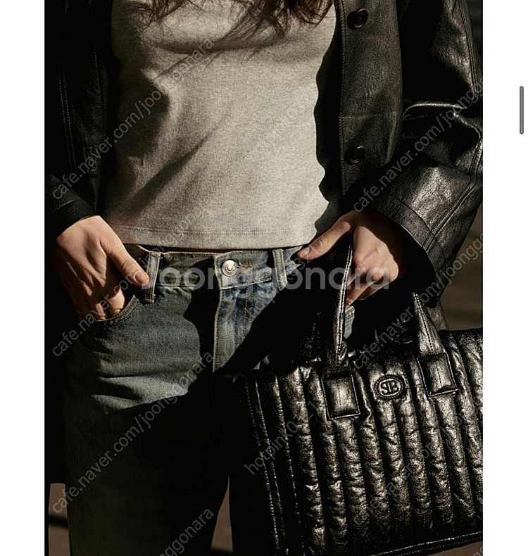 시엔느 레더 패딩백 _ 블랙--0