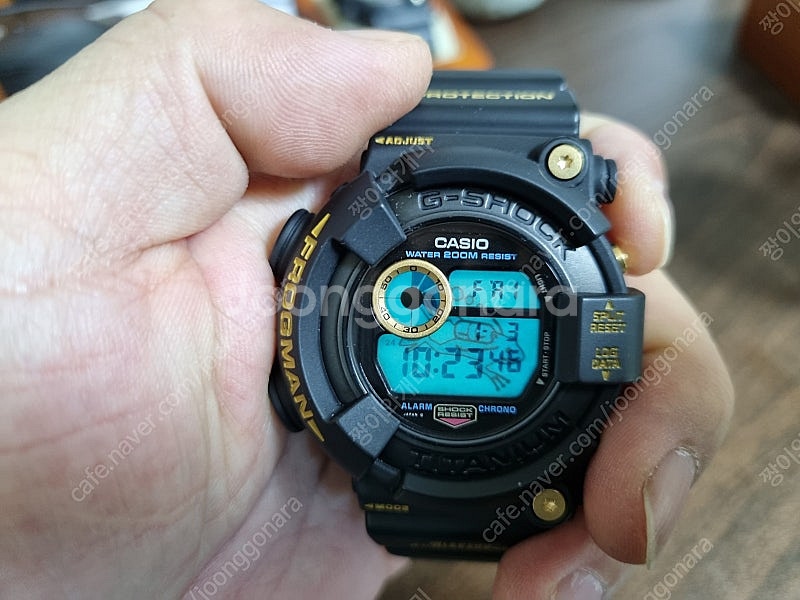 지샥 프로그맨 흑금 DW-8200B--2