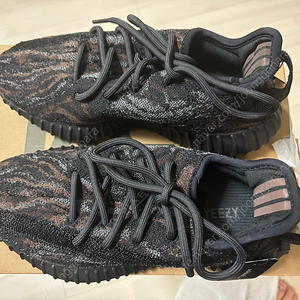 아디다스 yeezy boost 350 (225)