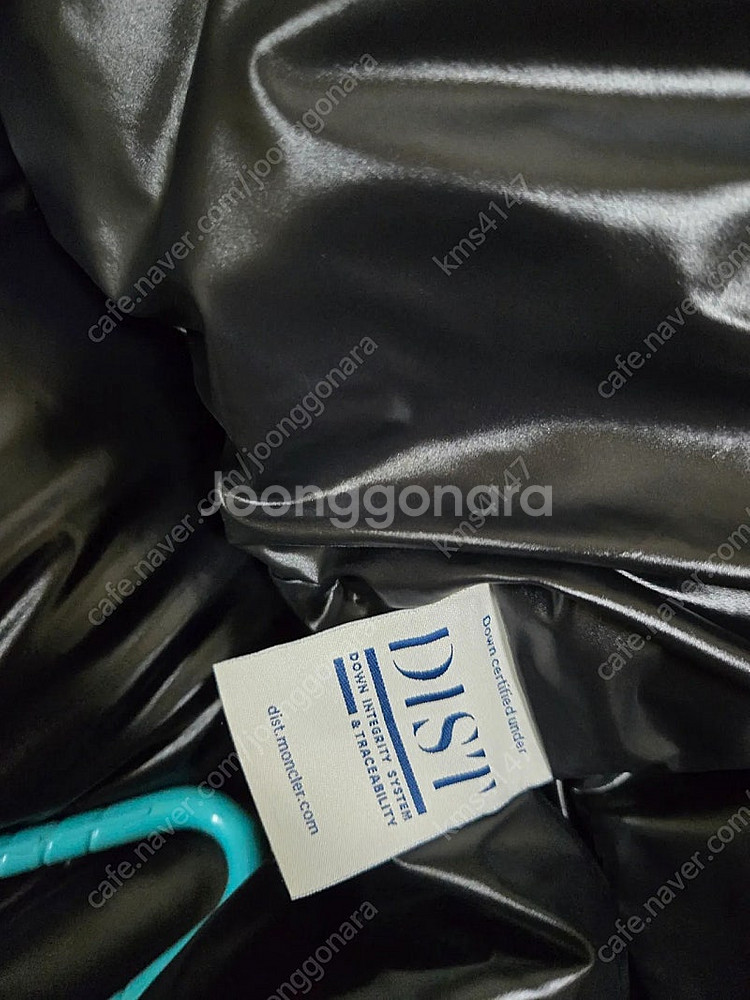 몽클레어 남성패딩 4사이즈--4