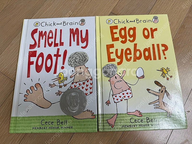 영어원서 Smell my foot, Egg or eye...--0