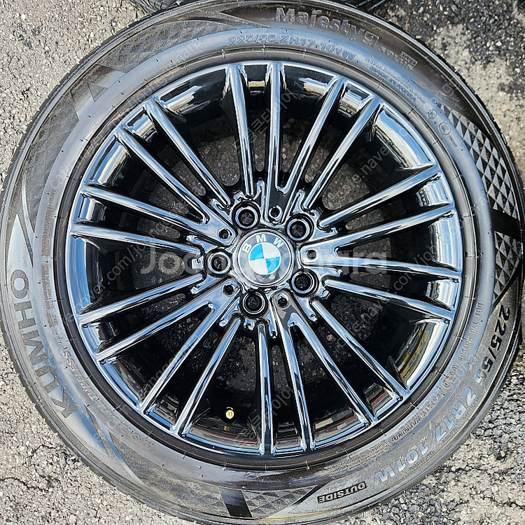 [판매] BMW 5시리즈 F바디 17인치 순정 휠타이어...--3