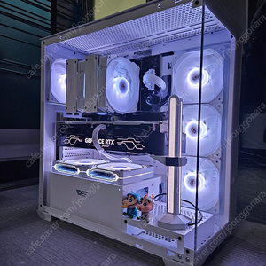 7800x3d/rtx4080/32g 화이트 어항 본체