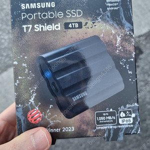 삼성정품 Portable SSD T7 Shield외장형4TB 미개봉품