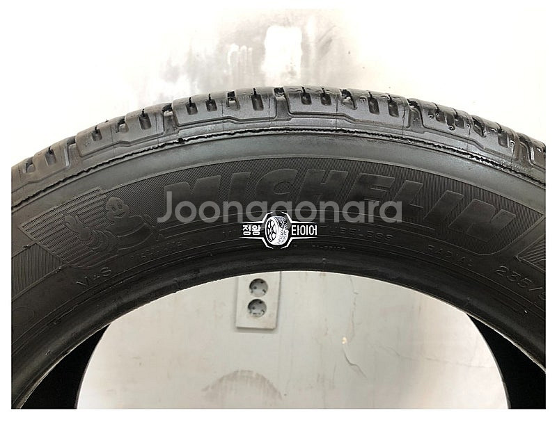 중고타이어 미쉐린 크로스클라이밋2 CC2 225/50R...--2