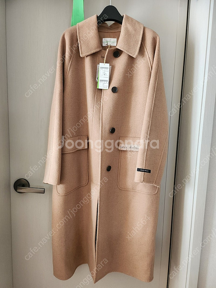 (미개봉새상품) 스위트숲 테이핑 핸드메이드 롱코트--1