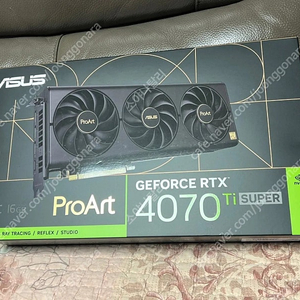 ASUS ProArt RTX 4070TI SUPER