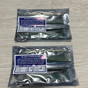 삼성전자 DDR5 32GB RAM 신품 6개 판매합니다.