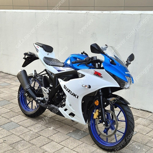 2024년식 2천키로탄 gsx-r125 판매합니다.​