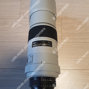 니콘 af-s 300mm f4 회통 대포 , 80-200mm f2.8D 회전식 , 18-70mm 아빠번들 렌즈 판매합니다.