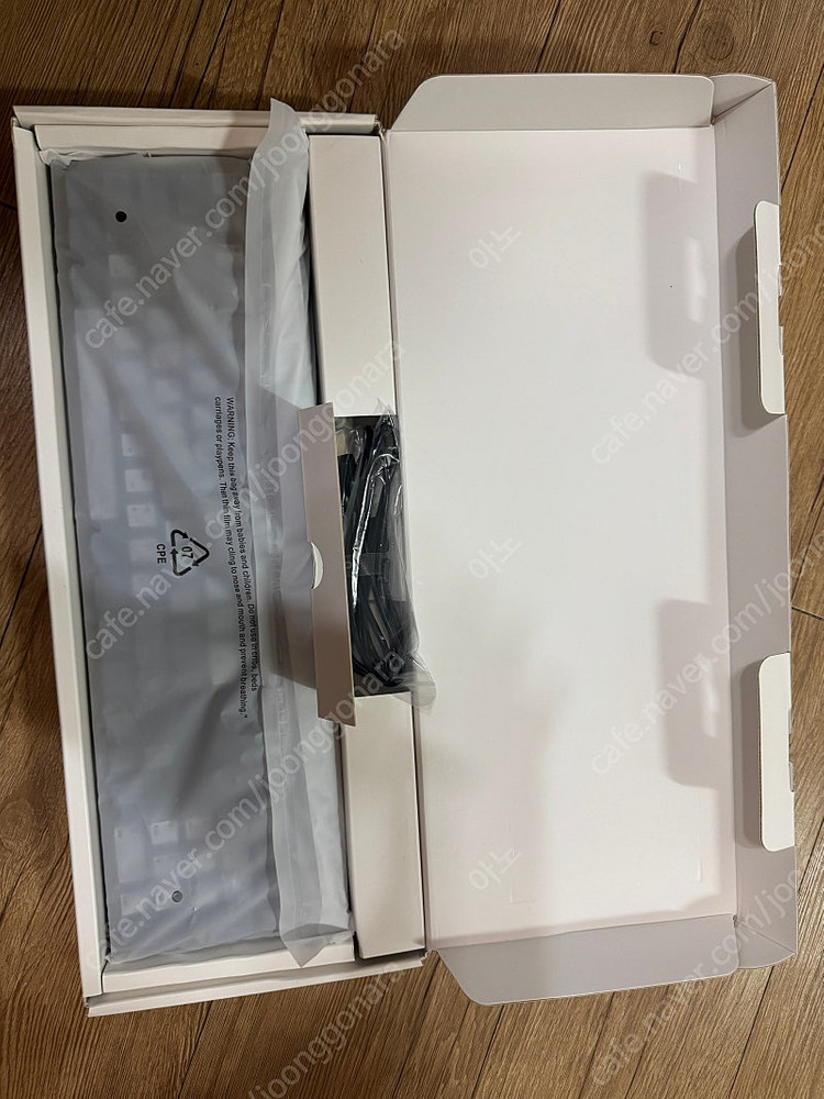 바밀로 v108m 갈축 팝니다--3