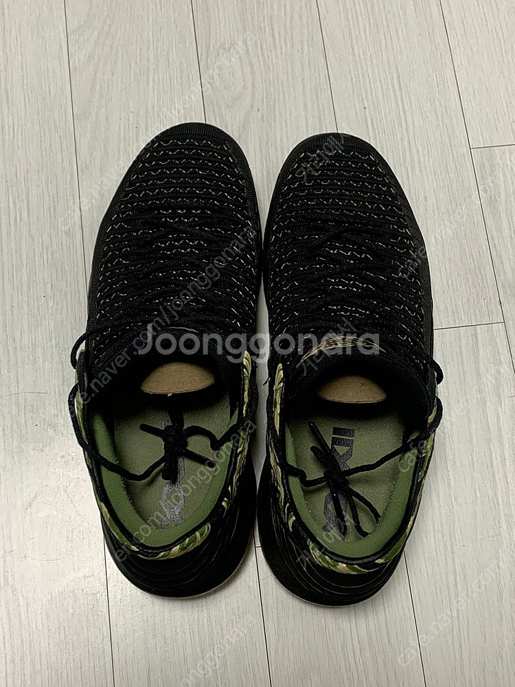 [285] 에어조던32 로우 블랙 메탈릭 골드 검옐로우...--1