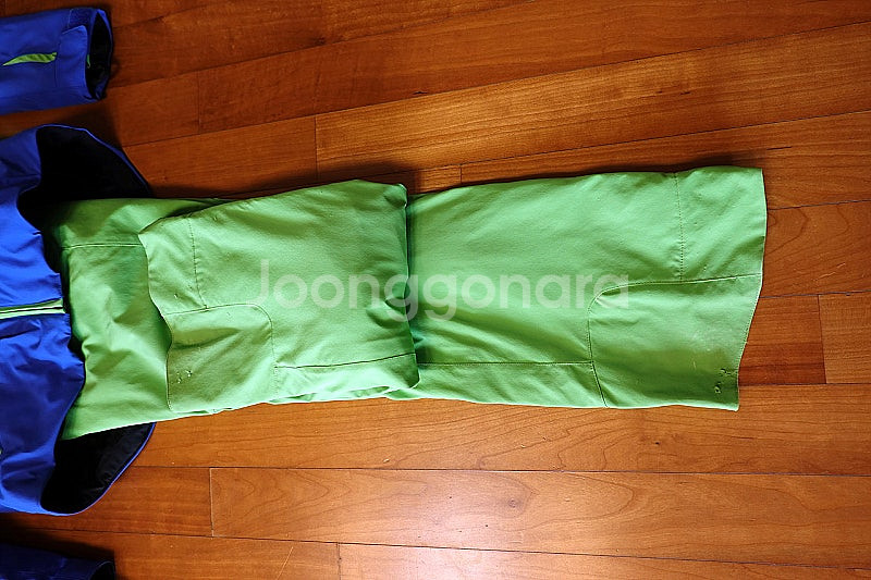 다이네즈 주니어 스키복(146) 팝니다.--3