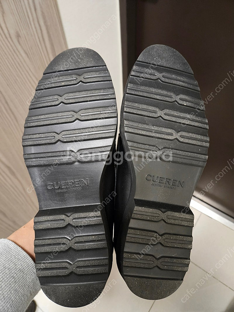 쿠에른 로퍼 보스턴 09 255사이즈 팝니다--1