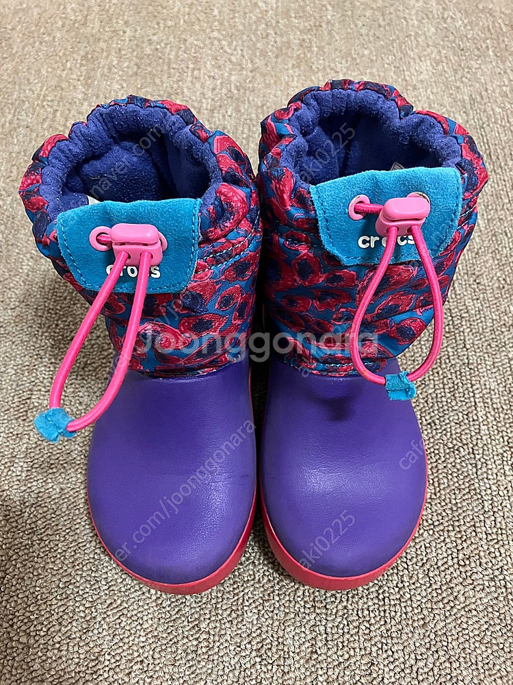 크록스 키즈 패딩부츠 c11--0