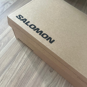 살로몬 salmon xt6 화이트 루나락 280mm