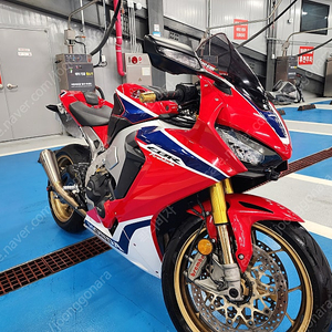 CBR1000RR SP 팝니다.