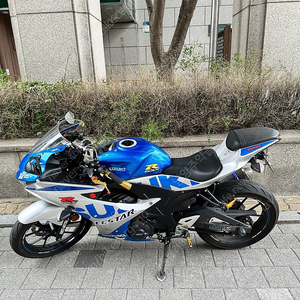 스즈키 gsxr125 21년식 6000키로 스페셜 카울 짧은 키로수