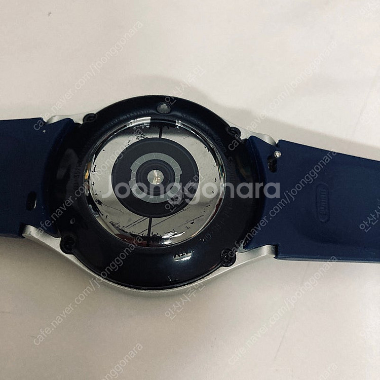 갤럭시 워치5 실버 40MM S급! 케이블포함 7만5천...--4