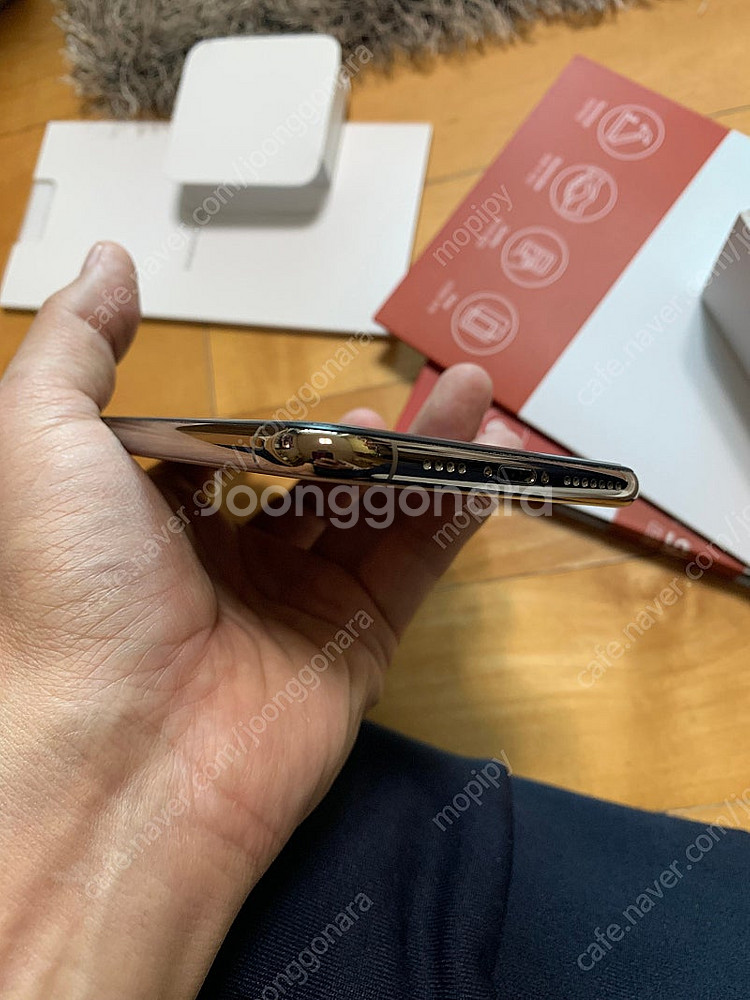 아이폰 XS MAX 64G--5