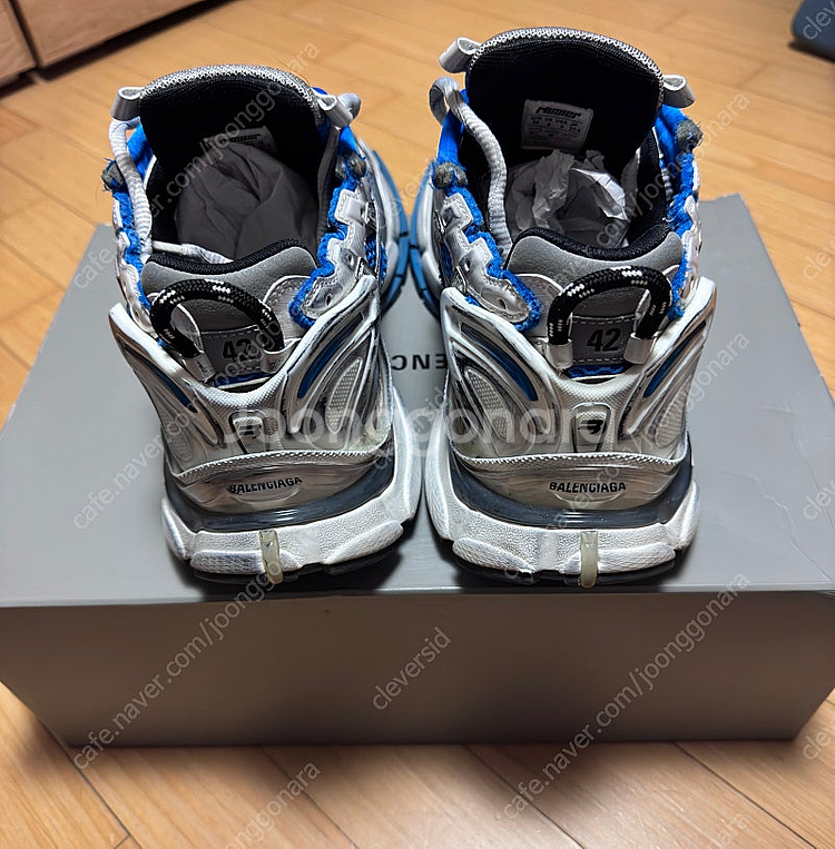 발렌시아가 뉴러너 블루--2