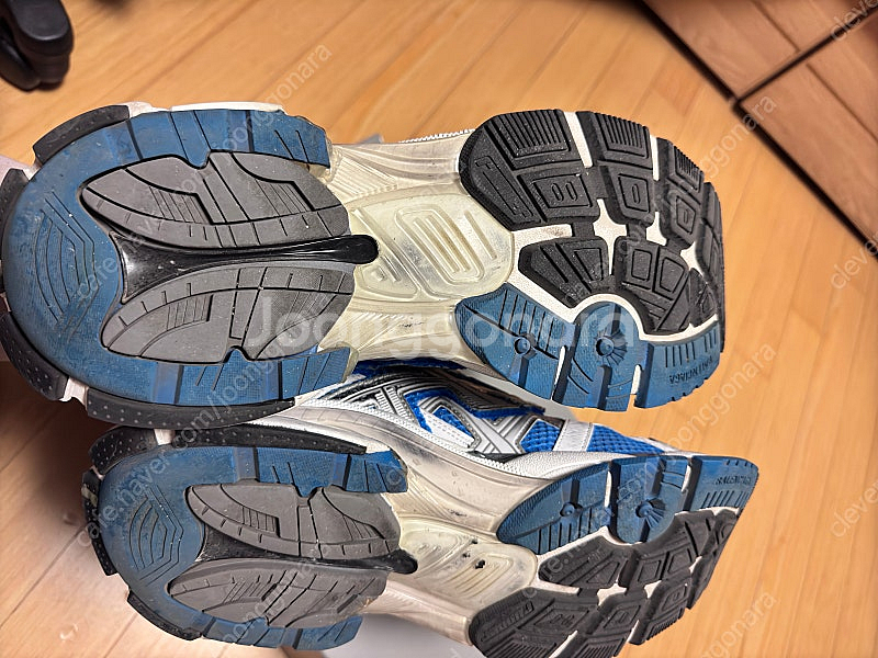 발렌시아가 뉴러너 블루--4