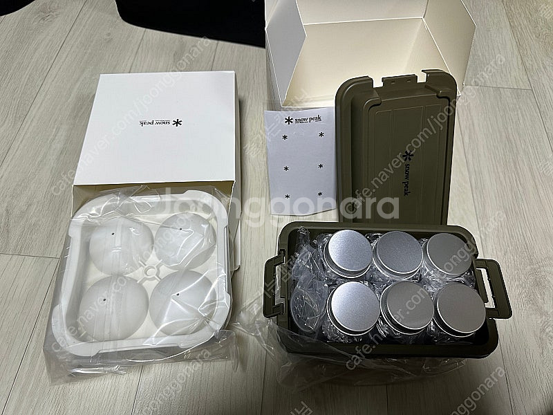 스노우피크 양념통 과 얼음틀 팝니다--1