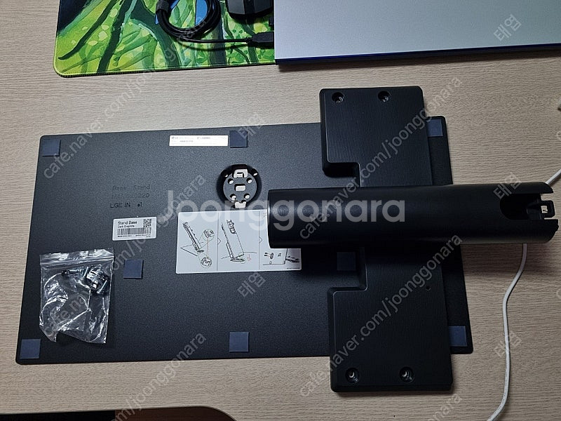 LG OLED TV G4 정품 티비 스탠드 팝니다--0