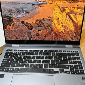 갤럭시 북4 프로 360 NT960QGK-K71AR (1TB, 32GB) 팝니다.