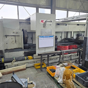 대만제 SEMI CNC LATHE(DHL-Φ960×6,000)