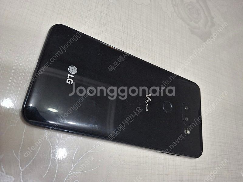 LG V35 블랙 (택포3.5만원)--2