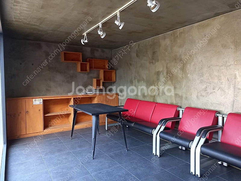 3*6컨테이너. 바닥데코타일. 010 5609 7111--2