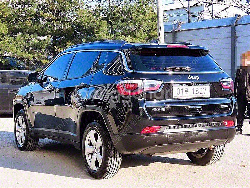 지프컴패스 2세대 2.4 AWD 론지튜드중고차 할부 리...--2