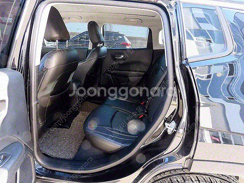 지프컴패스 2세대 2.4 AWD 론지튜드중고차 할부 리...--5