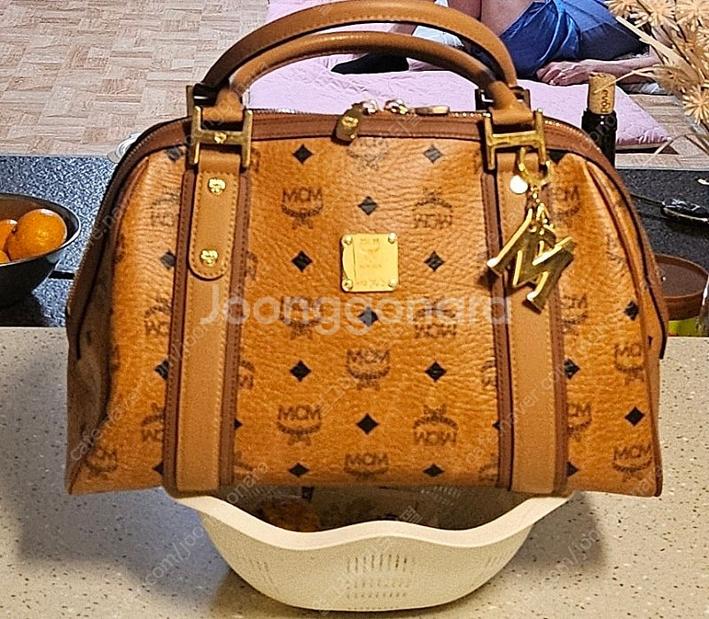 MCM 보스턴백--1
