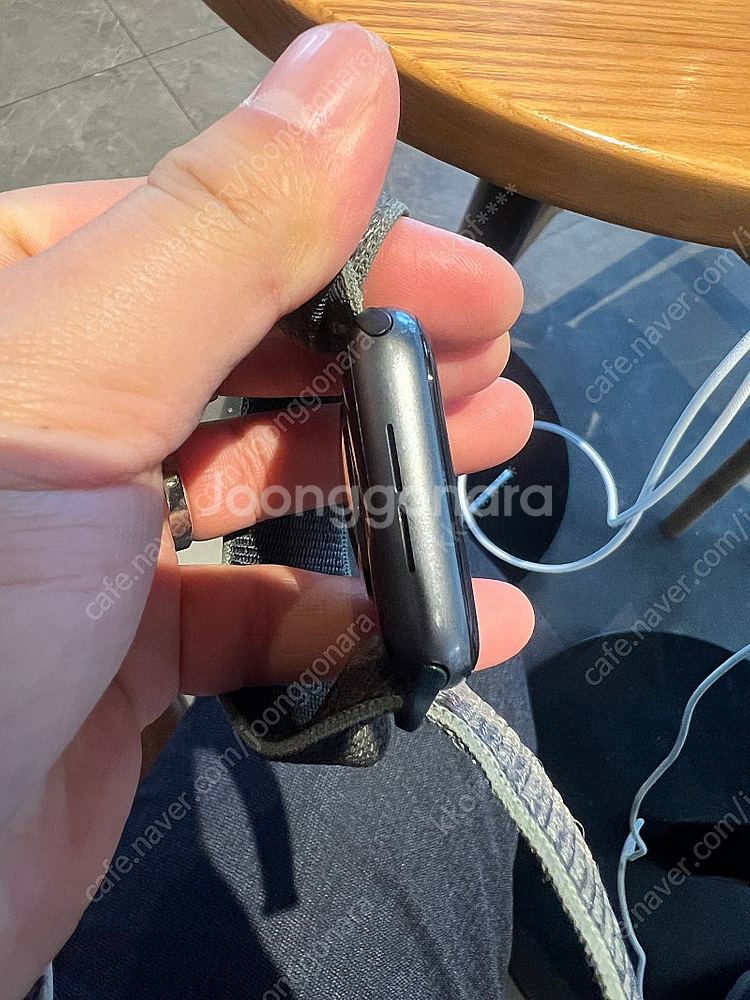 애플워치 4 44mm 와이파이 배터리 79%--2