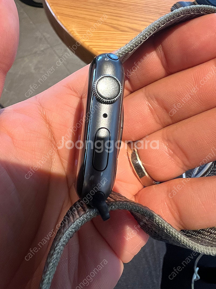 애플워치 4 44mm 와이파이 배터리 79%--3