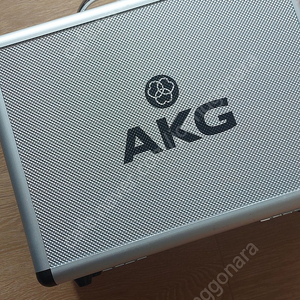 AKG C414 스튜디오 세트 구매영수증 있음 판매 새상품급 민트!