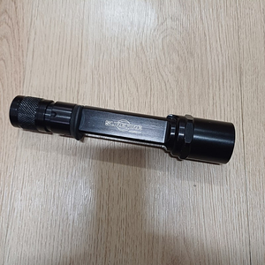 슈어파이어 Surefire C3 Centurion 손전등 (원하는 가격 거래)