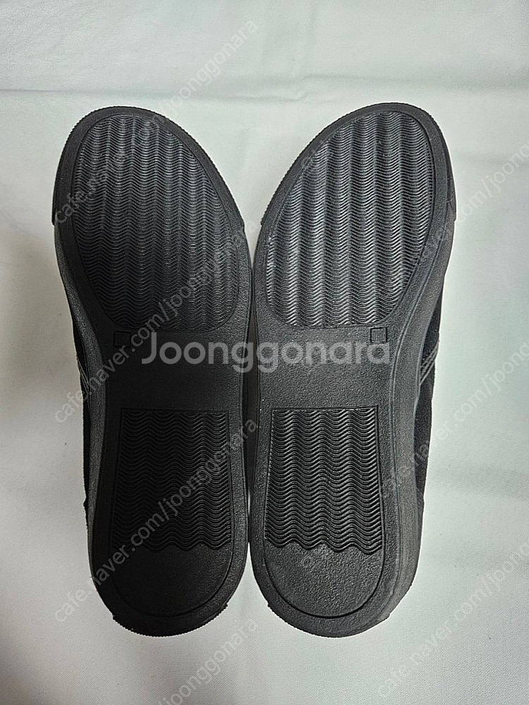 새상품 정품 베어파우 키높이 슬립온 240--1