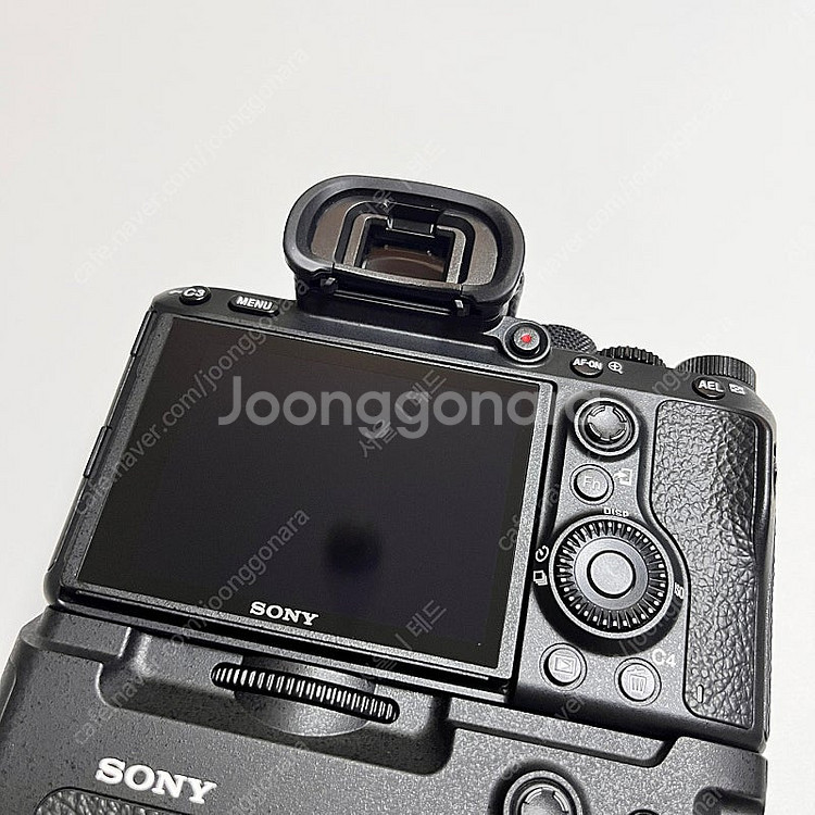 a7m3 + 정품 세로그립 + 탐론 35-150 (일관...--8